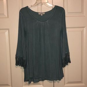 Umgee Top - Size XL